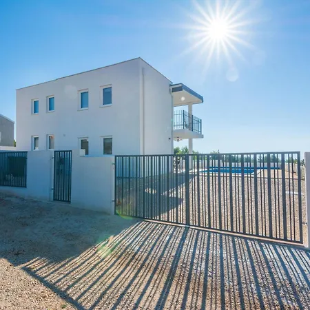 Vakantiehuis Eva By Interhome Vir